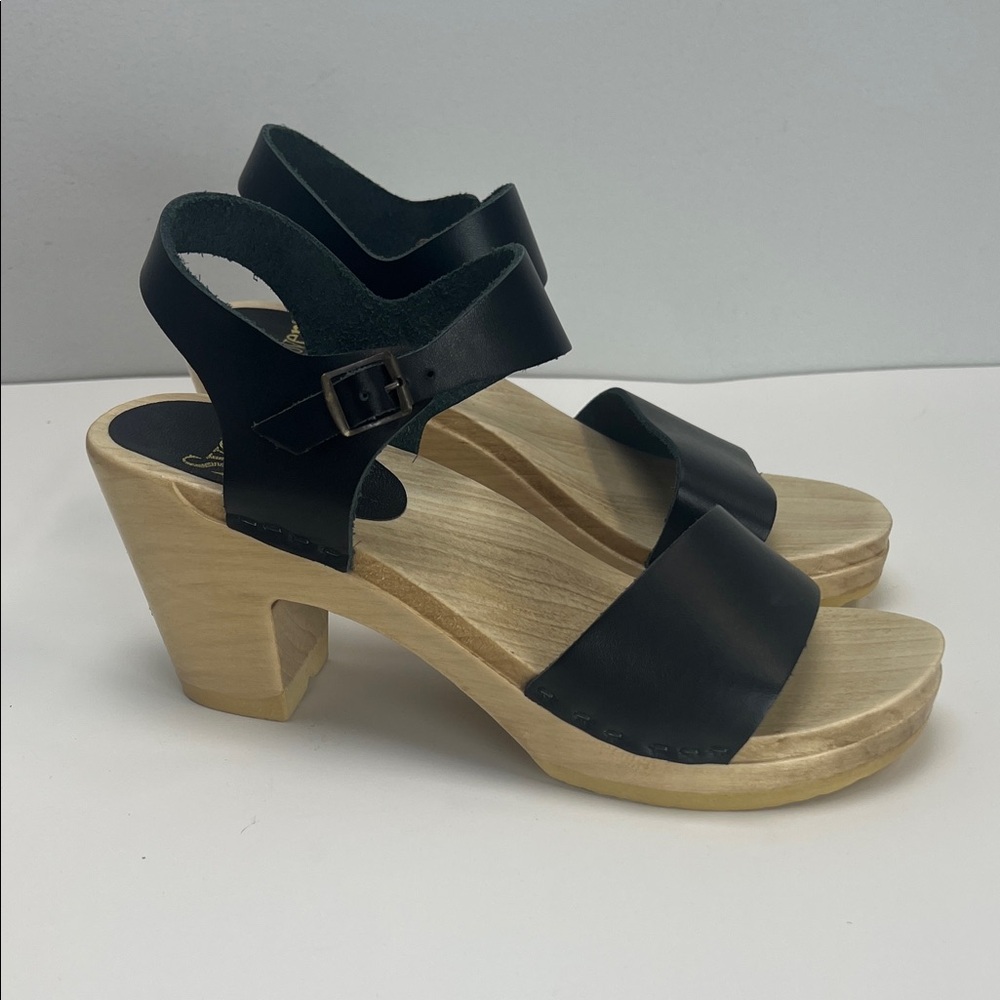 Black Leather Wood-Effect Heel Sandals
